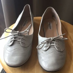 Steve Madden flats size 9